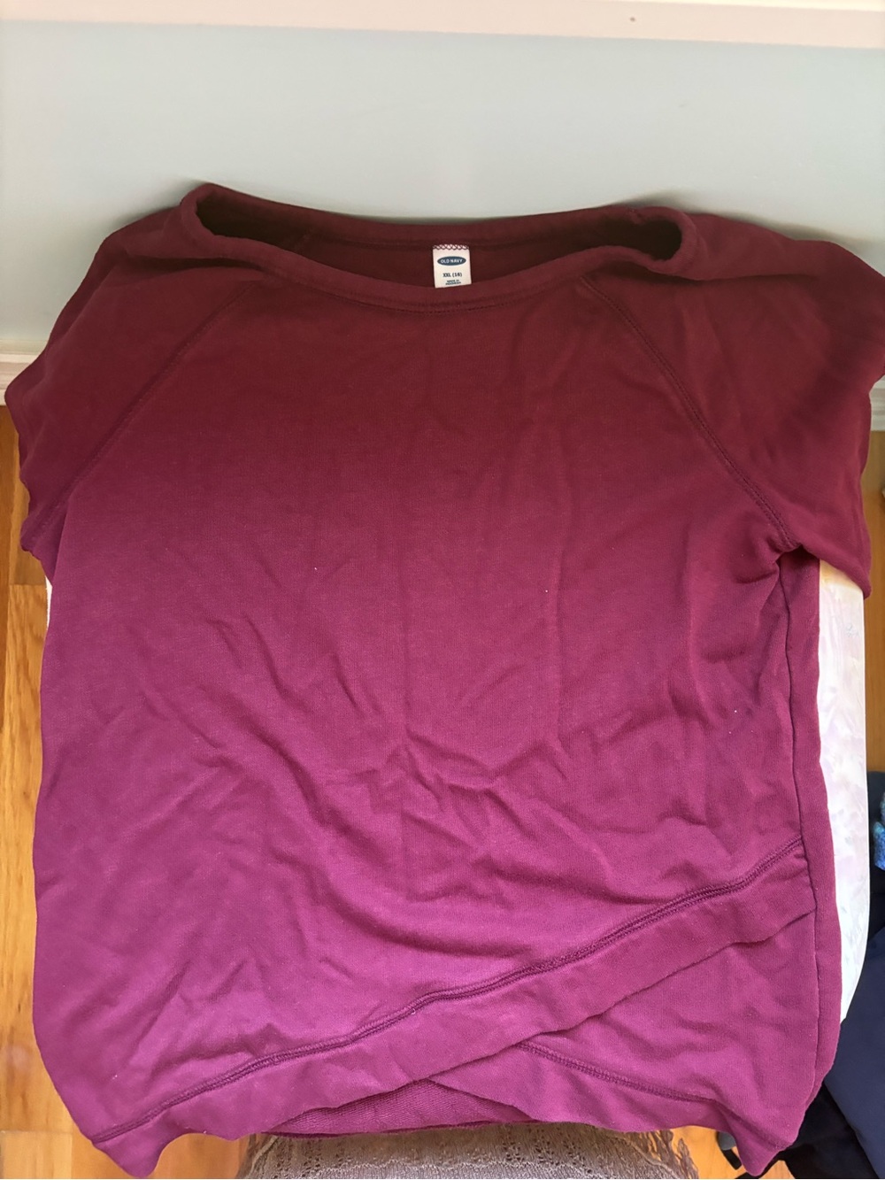 Old Navy Burgundy Crewneck Sweatshirt